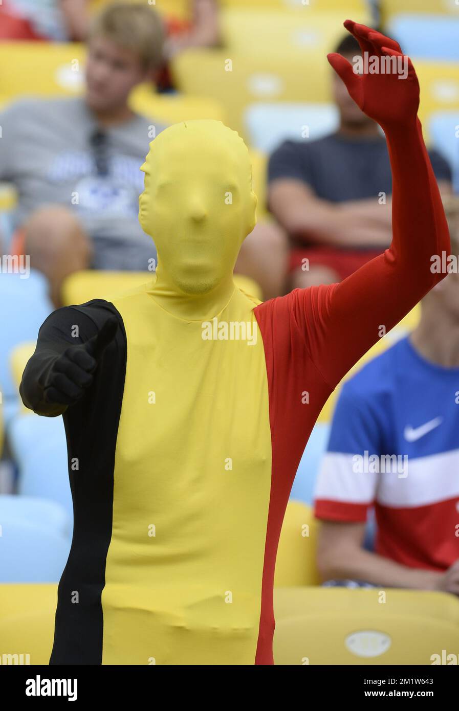 20140622 - RIO DE JANEIRO, BRAZIL: Belgian fan dressed as a Belgian flag pictured ahead of a soccer game between Belgian national team The Red Devils and Russia in Rio de Janeiro, Brazil, the second game in Group H of the first round of the 2014 FIFA World Cup, Sunday 22 June 2014. BELGA PHOTO DIRK WAEM Stock Photo