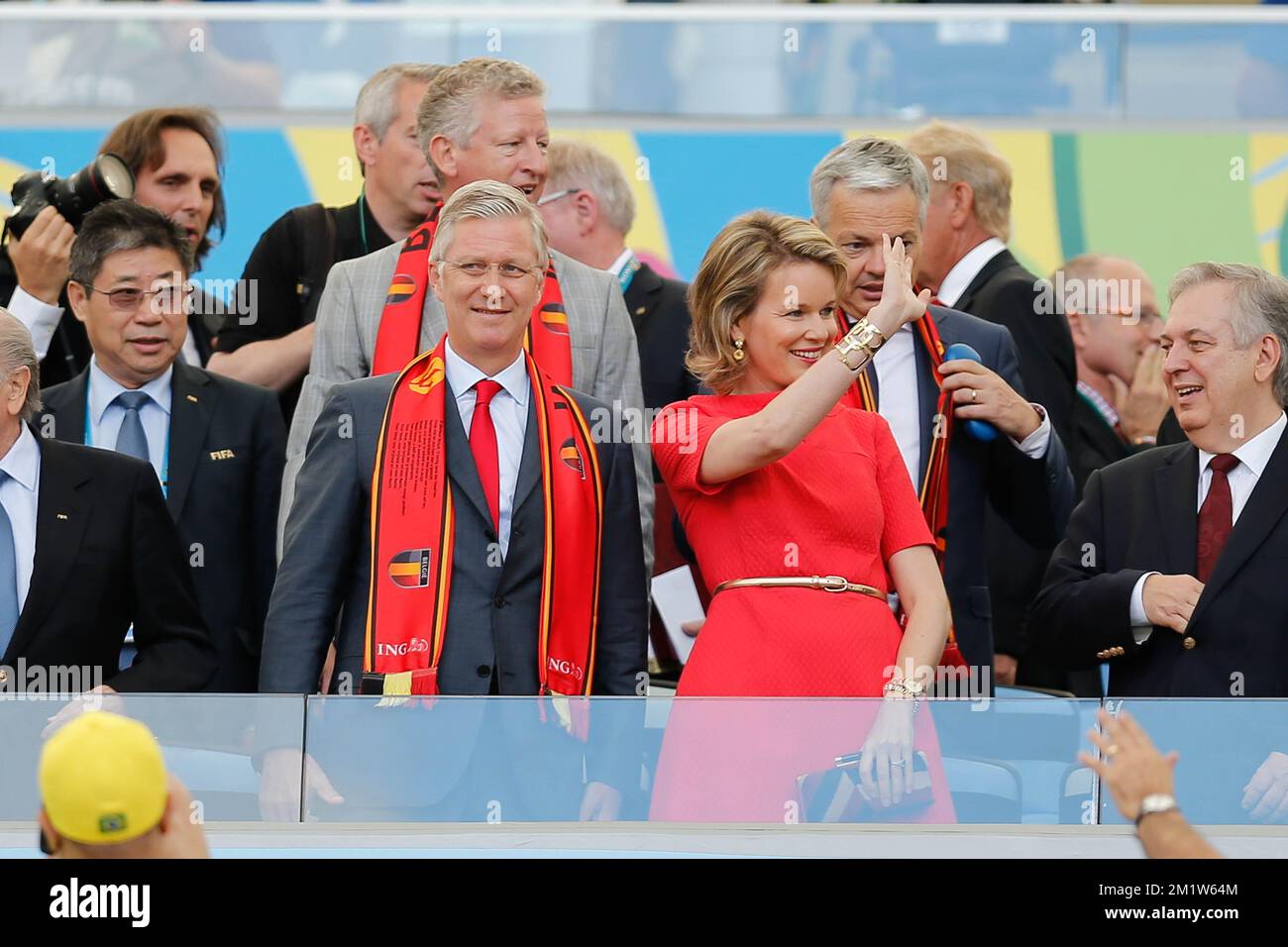 20140622 - RIO DE JANEIRO, BRAZIL: King Philippe - Filip of Belgium, Queen Mathilde of Belgium, Outgoing Vice-Minister and Defence Minister Pieter De Crem and Outgoing Vice-Prime Minister and Foreign Minister Didier Reynders pictured during a soccer game between Belgian national team The Red Devils and Russia in Rio de Janeiro, Brazil, the second game in Group H of the first round of the 2014 FIFA World Cup, Sunday 22 June 2014. BELGA PHOTO BRUNO FAHY Stock Photo