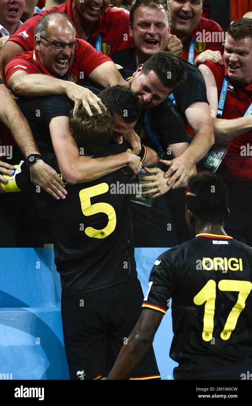 20140626 - SAO PAULO, BRAZIL: Belgium's Jan Vertonghen celebrate after he scored the 0-1 goal at the match between Belgian national soccer team Red Devils and South-Korea, third match in group H, in the stadium 'Arena de Sao Paulo', in Itaquera, Sao Paulo, Brazil, during the 2014 FIFA World Cup, Thursday 26 June 2014. The Red Devils lead their group H with two victories. BELGA PHOTO DIRK WAEM Stock Photo