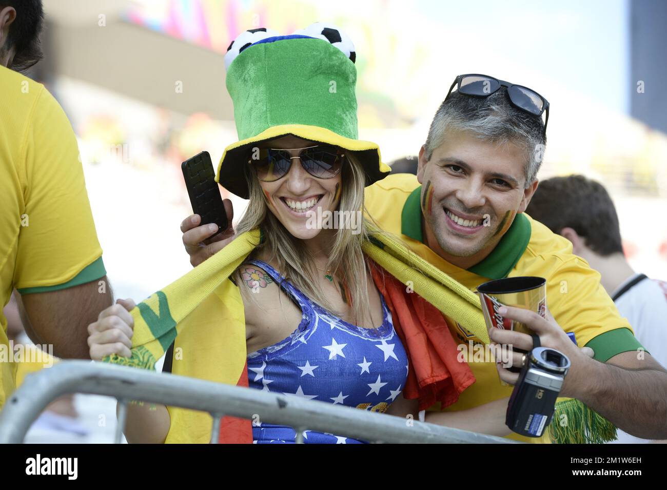20140626 - SAO PAULO, BRAZIL: Brazilian fans pictured before the match between Belgian national soccer team Red Devils and South-Korea, third match in group H, in the stadium 'Arena de Sao Paulo', in Itaquera, Sao Paulo, Brazil, during the 2014 FIFA World Cup, Thursday 26 June 2014. The Red Devils lead their group H with two victories. BELGA PHOTO YORICK JANSENS Stock Photo
