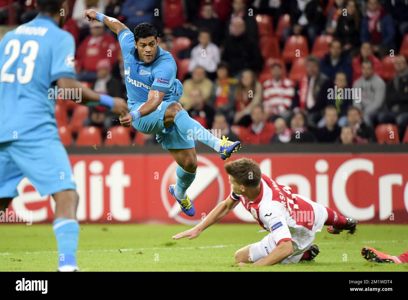 Zenit's Hulk and Standard's Dino Arslanagic fight for the ball during the first leg match between Belgian first division soccer team Standard de Liege and Russian team FC Zenit Saint Petersburg in the playoffs for the UEFA Champions League competition, Wednesday 20 August 2014, in Liege. Stock Photo