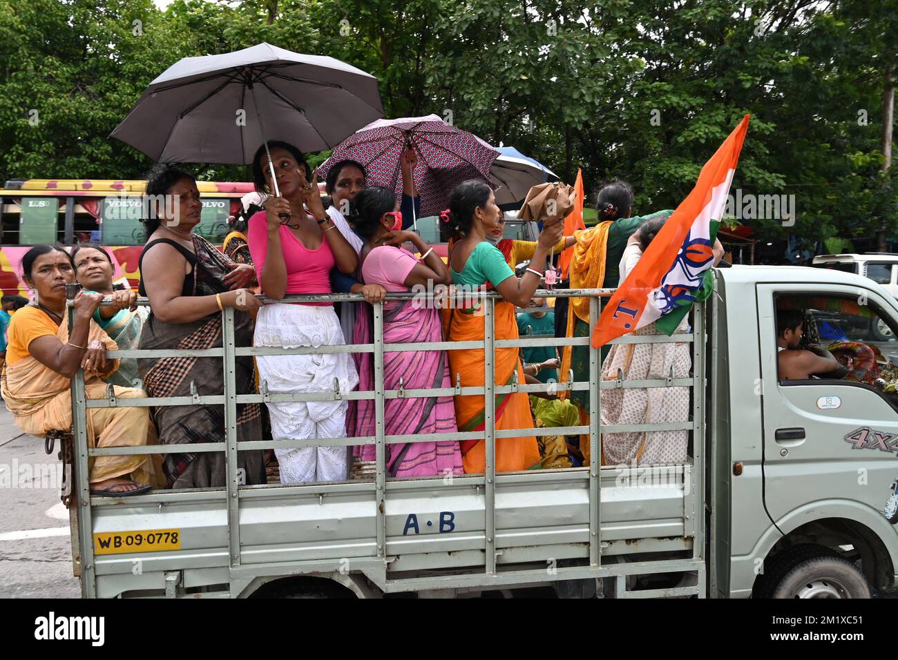 Kolkata, West Bengal, India - 21st July 2022 : All India Trinamool Congress Party, AITC or TMC, at Ekushe July, Shadid Dibas, Martyrs day rally. Cheer Stock Photo