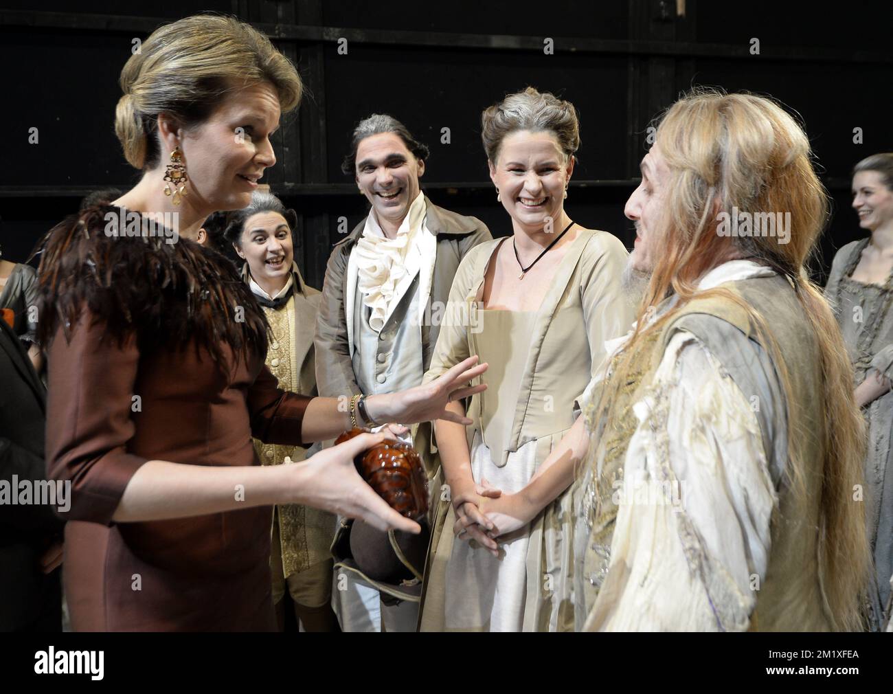 20150203 - BRUSSELS, BELGIUM: Queen Mathilde of Belgium pictured backstage after a performance of 'Alcina' of George Frideric Handel, in a production of Belgian opera house De Munt-La Monnaie and Dutch 'De Nationale Opera', in Brussels, Tuesday 03 February 2015. BELGA PHOTO ERIC LALMAND Stock Photo