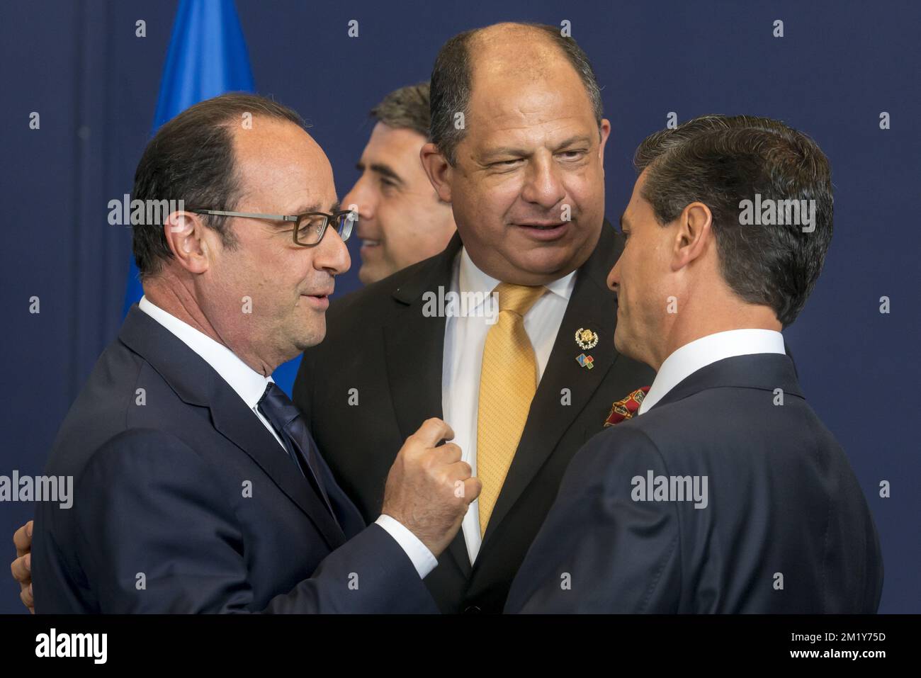 20150610 - BRUSSELS, BELGIUM: French President Francois Hollande, Costa Rica President Luis Guillermo Solis Rivera and Mexico President Enrique Pena Nieto pictured at the family picture opportunity, on the first day of the EU-CELAC summit meeting, Wednesday 10 June 2015, at the European union headquarters in Brussels. European Union and Latin America and the Caribbean hold a bi-regional Summit in Brussels. BELGA PHOTO POOL DANNY GYS Stock Photo