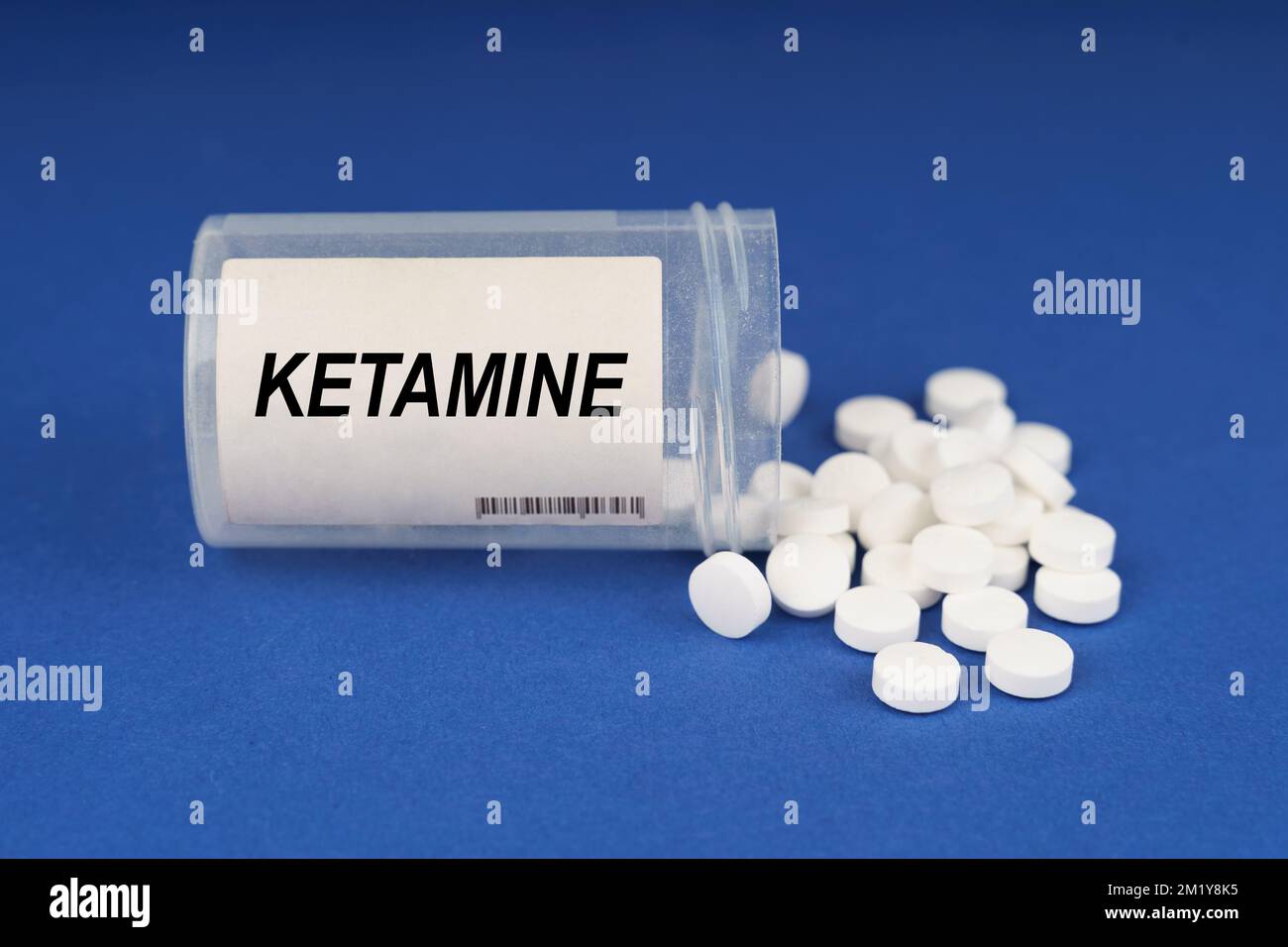 Ketamine bottle hi-res stock photography and images - Alamy