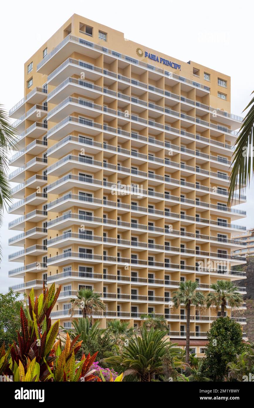 4 star towering hotel situated in the popular Canarian town surrounded by  tropical gardens, Bahia Principe Sunlight San Felipe hotel Puerto de la Cruz  Stock Photo - Alamy