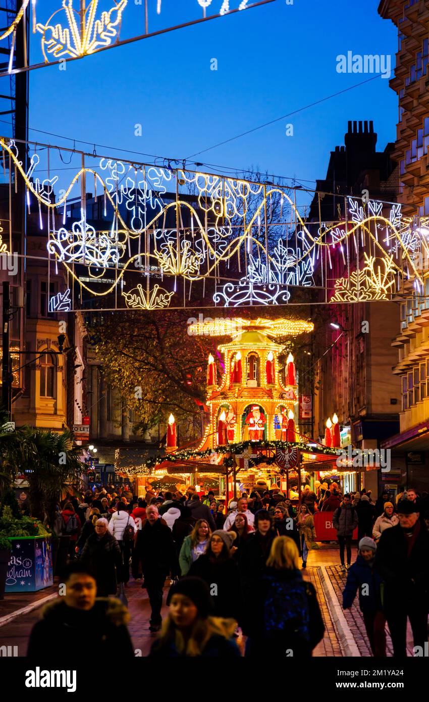 Streetside kiosk hires stock photography and images Alamy