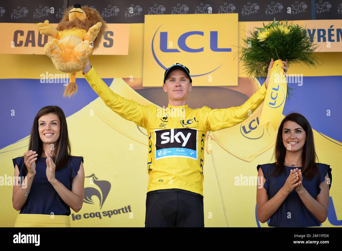 Le coq sportif top yellow jersey sky