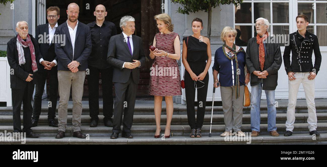 Paul De Vylder, Wim Delvoye, Stephane Halleux, Johan Muyle, MR Vice-Prime Minister and Foreign Minister Didier Reynders, Queen Mathilde of Belgium, Nadia Naveau, unidentified woman and man and Michael Aerts pictured during the inauguration of the exhibition '@yourservice', organized by the Belgian Foreign Affairs at the Egmont Palace in Brussels on the occasion of the National Day, Friday 17 July 2015. BELGA PHOTO THIERRY ROGE Stock Photo
