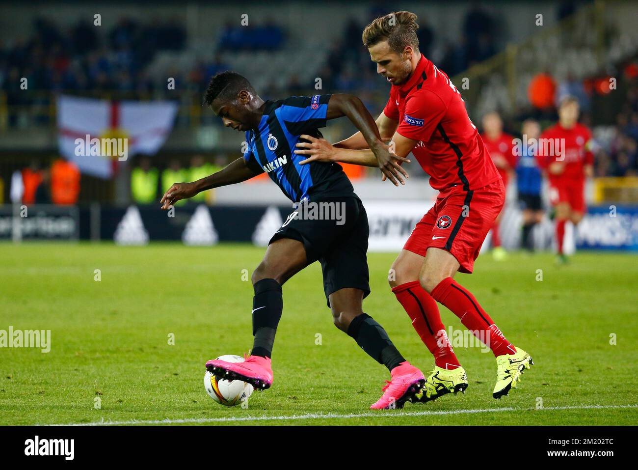 Anderlecht's Kristoffer Olsson and Club's Noa Lang fight for the ball  during a soccer match between RSC Anderlecht and Club Brugge KV, Sunday 03  Octob Stock Photo - Alamy