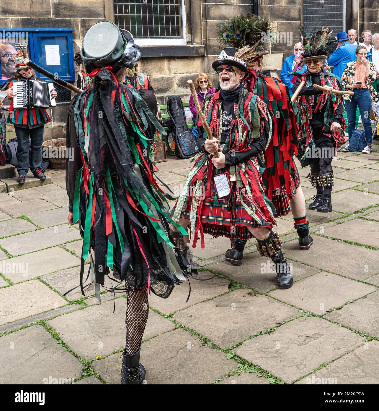 Holmfirth festival of folk hi-res stock photography and images - Alamy