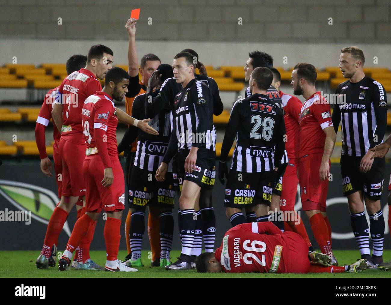 20151222 - MOUSCRON, BELGIUM: Charleroi's Clement Tainmont receives a red card from referee Laurent Colemonts during the Jupiler Pro League match between Royal Mouscron Peruwelz and RCS Charleroi, in Mouscron, Tuesday 22 December 2015, on day 16 of the Belgian soccer championship. Stock Photo