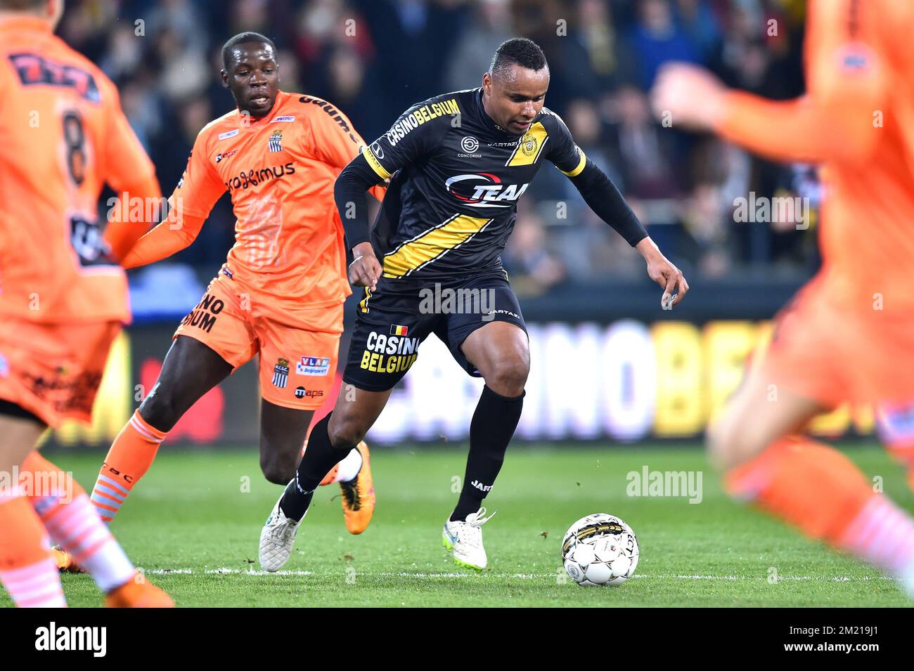 Lokeren's Jakson Jaja Coelho fight for the ball and during the Jupiler Pro League match between Lokeren and Charleroi, in Lokeren, Saturday 02 April 2016, on day 1 of the Play-off 2B of the Belgian soccer championship. Stock Photo