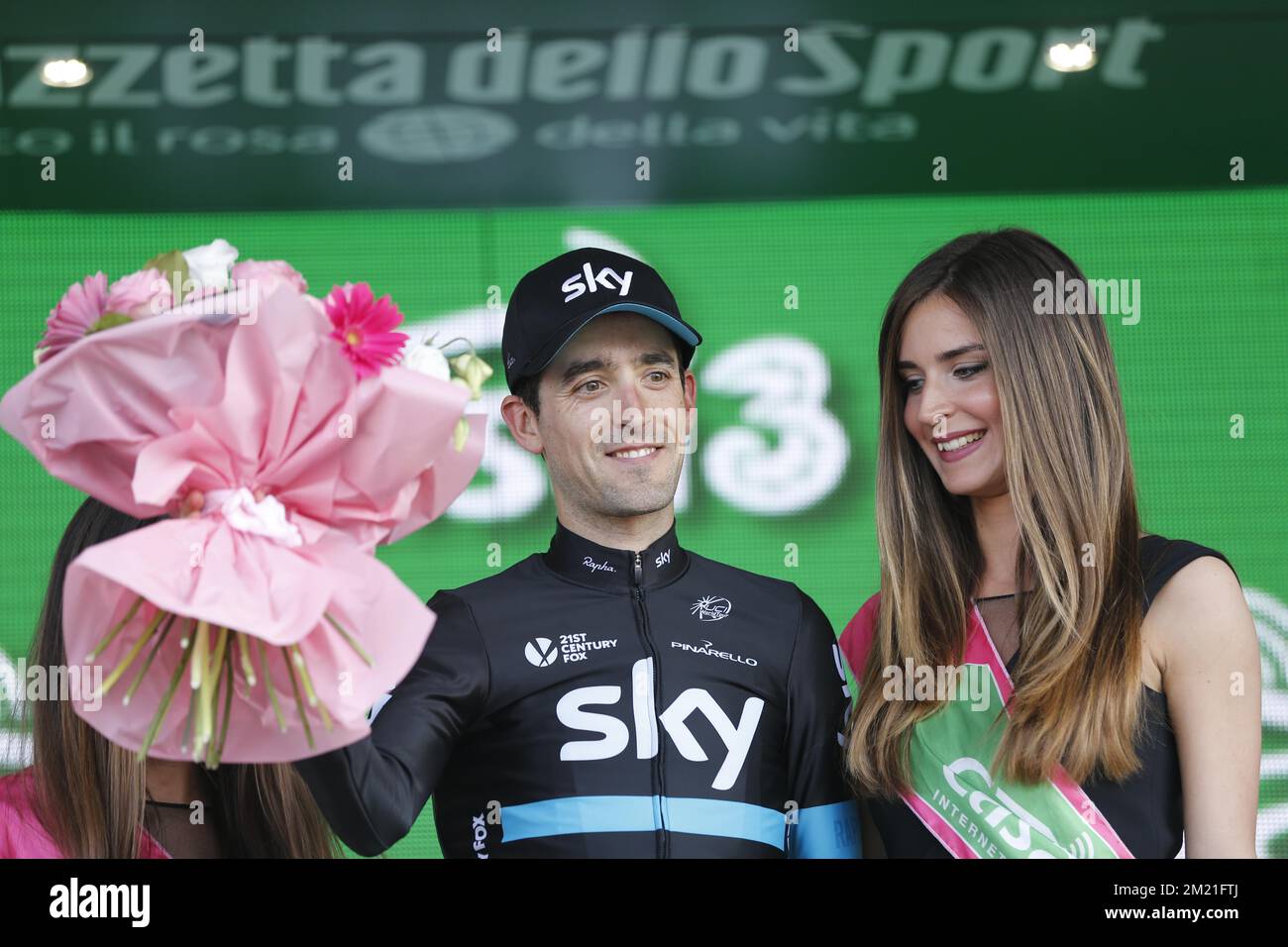Team sky giro hi res stock photography and images Alamy