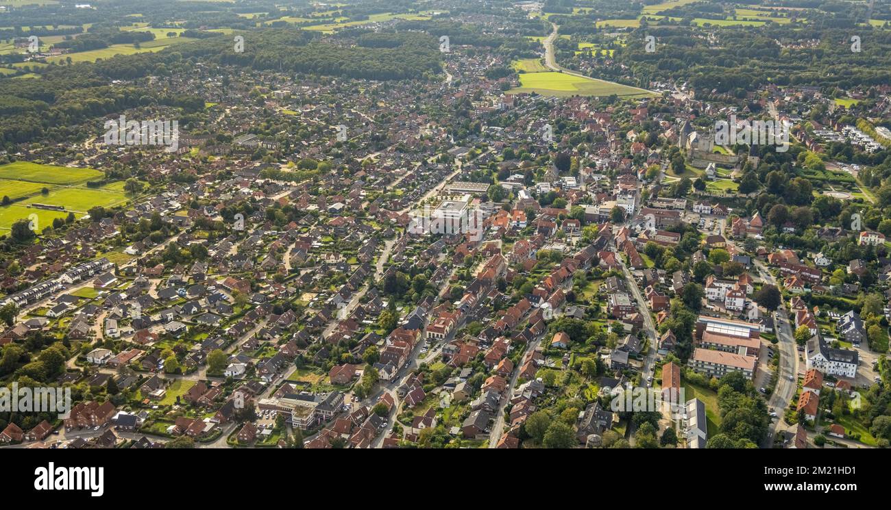 Aerial view, village view with Bentheim castle in Bad Bentheim, Münsterland, Lower Saxony, Germany, Bad Bentheim, Burg, Castle complex, DE, Europe, Hi Stock Photo