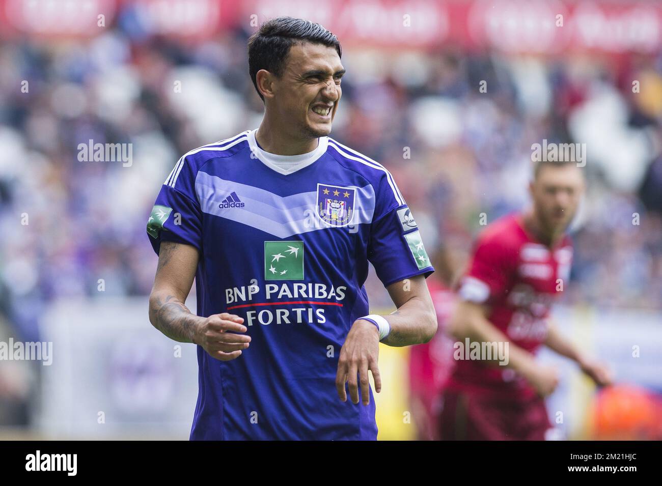 Anderlecht's Matias Suarez looks dejected during the Jupiler Pro League  match between RSC Anderlecht and SV Zulte Waregem, in Brussels, Sunday 22  May 2016, on the tenth and last of the Play-off