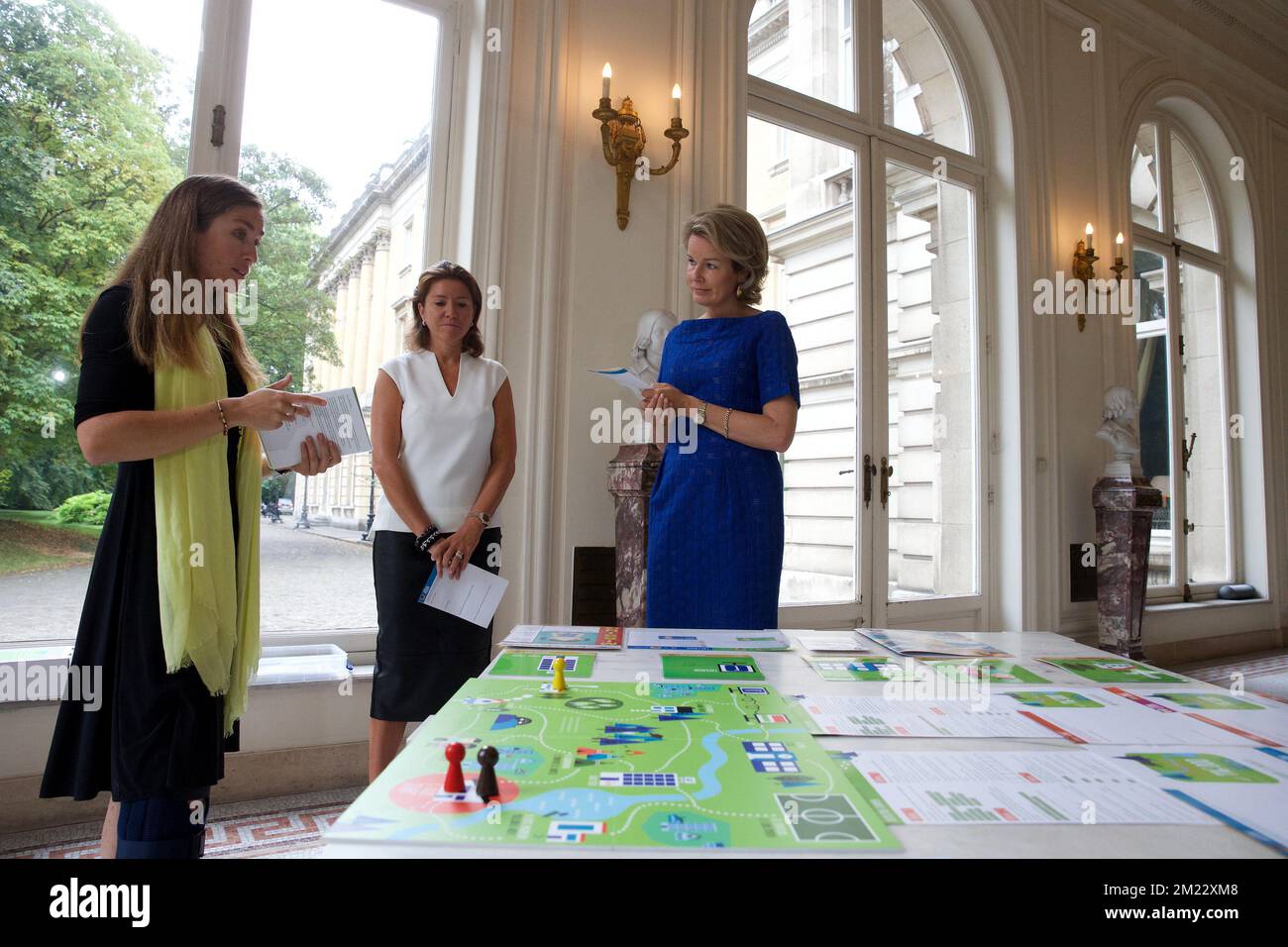 Heidi r hi-res stock photography and images - Page 3 - Alamy, image size:1300x956