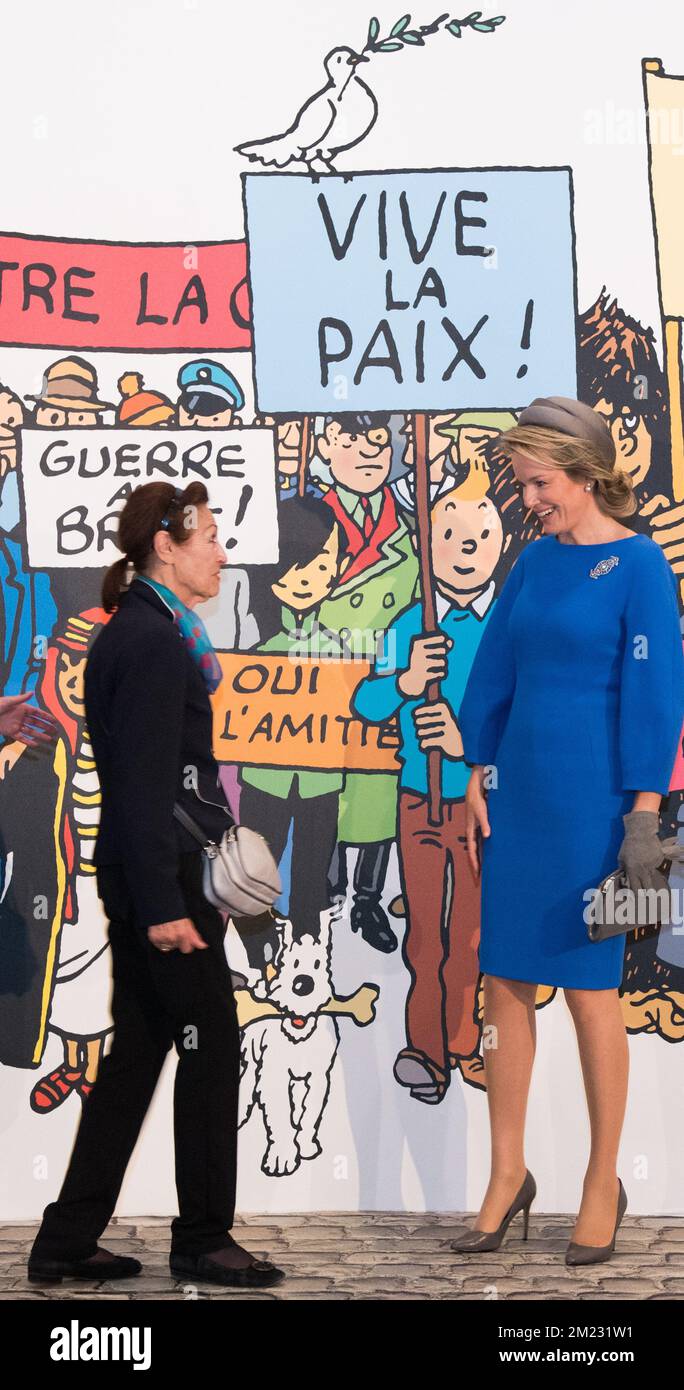 Queen Mathilde of Belgium and Fanny Rodwell (Herge's widow) pictured during a royal visit to the exposition on Belgian cartoonist Herge (Georges Remi) at the Grand Palais museum in Paris, France, Wednesday 05 October 2016. BELGA PHOTO BENOIT DOPPAGNE Stock Photo