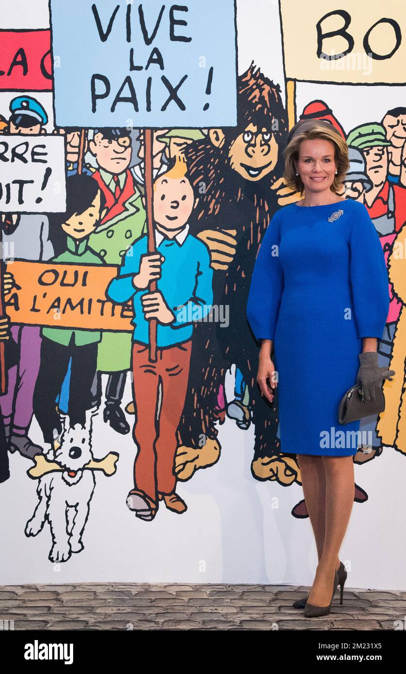 Queen Mathilde of Belgium pictured during a royal visit to the exposition on Belgian cartoonist Herge (Georges Remi) at the Grand Palais museum in Paris, France, Wednesday 05 October 2016. BELGA PHOTO BENOIT DOPPAGNE Stock Photo