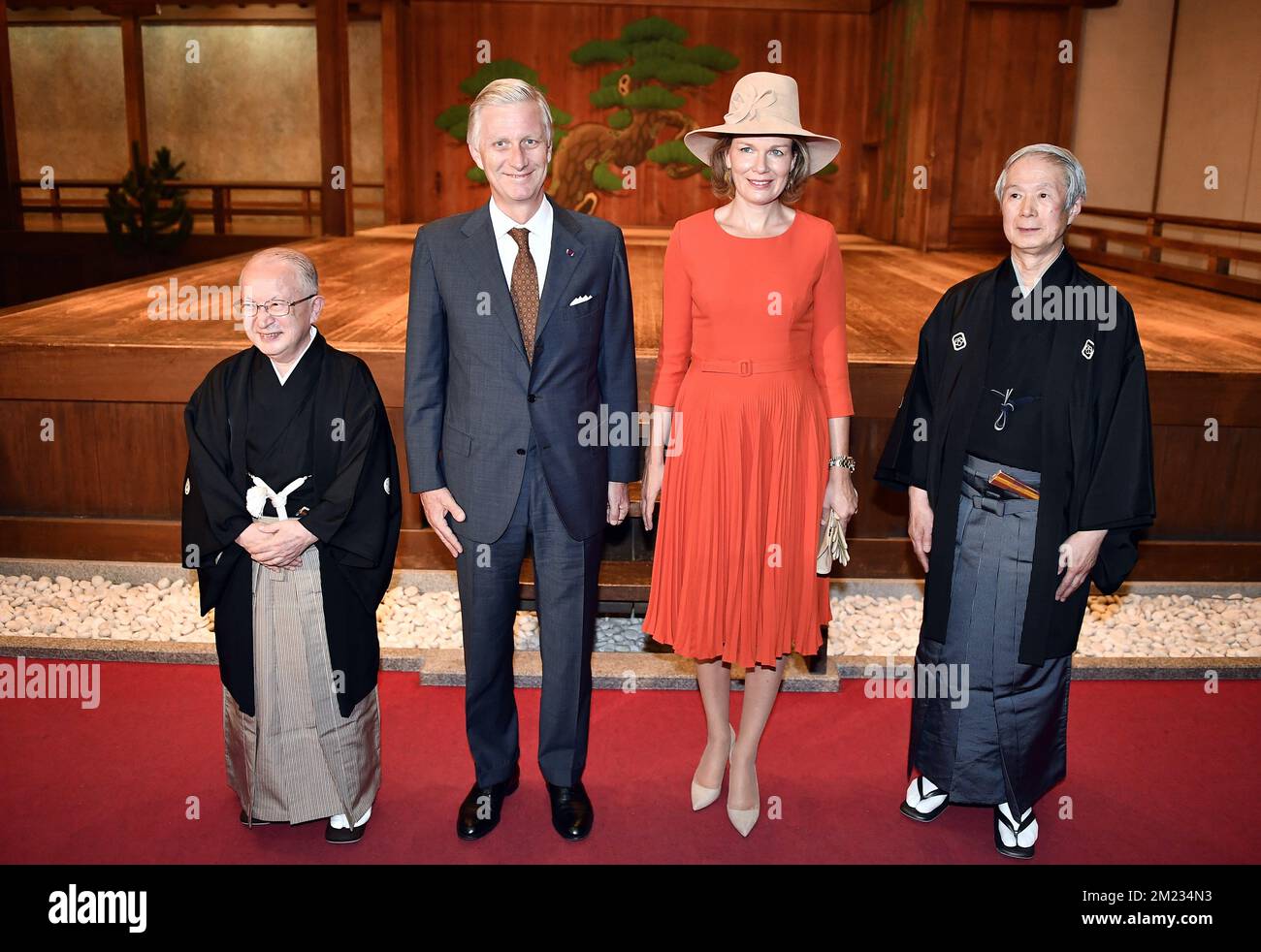 Gentaro Mishima, Noh Taiko Drummer, King Philippe - Filip of Belgium, Queen Mathilde of Belgium and Bunzo Otsuki, Noh Performer pictured during a meeting with living national treasures, on day five of a state visit to Japan of the Belgian Royals, Friday 14 October 2016, in Osaka, Japan. BELGA PHOTO ERIC LALMAND Stock Photo