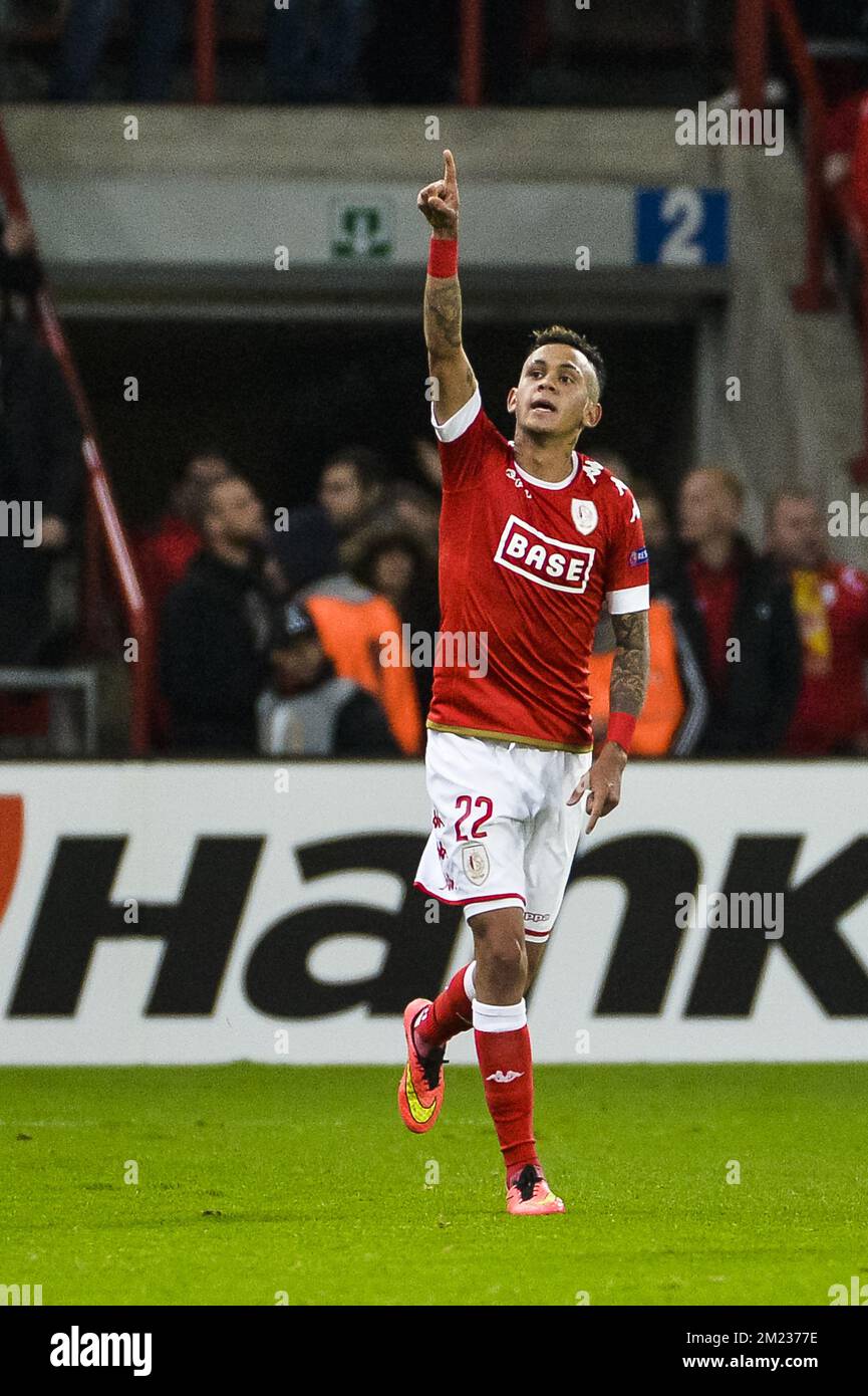 Junior league soccer game hires stock photography and images Alamy