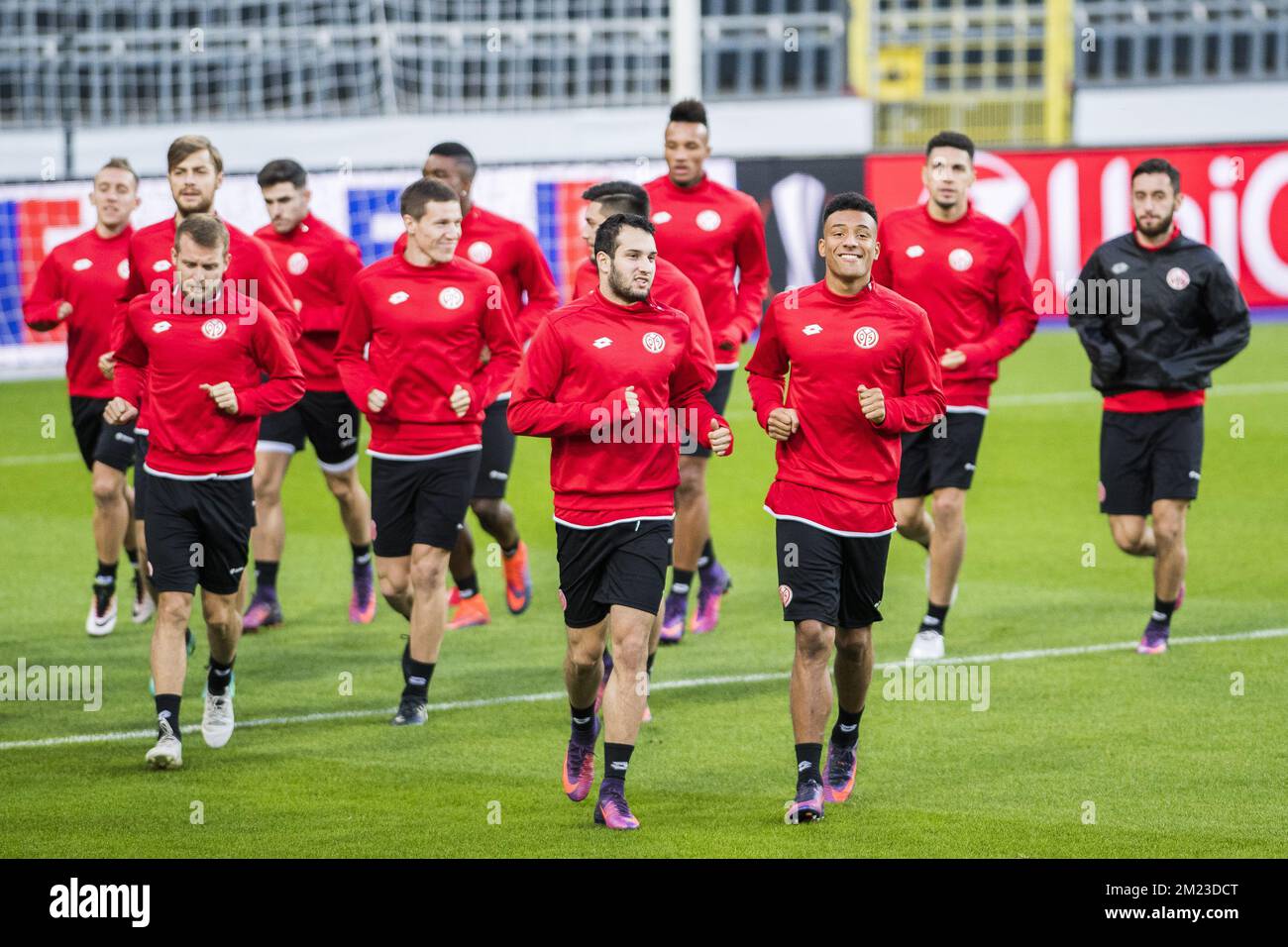 Illustration picture shows a training session of German soccer club 1. FSV Mainz 05, Wednesday 02 November 2016 in Brussels. Tomorrow Mainz is playing the fourth game of the group stage of the Europa League competition against Belgian team RSC Anderlecht, in the group C. BELGA PHOTO LAURIE DIEFFEMBACQ Stock Photo
