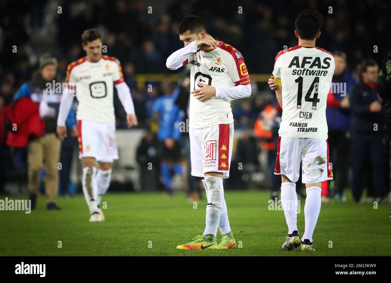 Mechelens Nicolas Verdier Mechelens Dimitros Kolovos And Mechelens Xavier Chen Look Dejected 9798