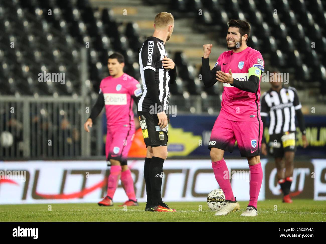 Charleroi's David Pollet looks dejected during a soccer game between Sporting Charleroi and KRC Genk, the quarter-final of the Croky Cup competition, Wednesday 14 December 2016 in Charleroi. BELGA PHOTO VIRGINIE