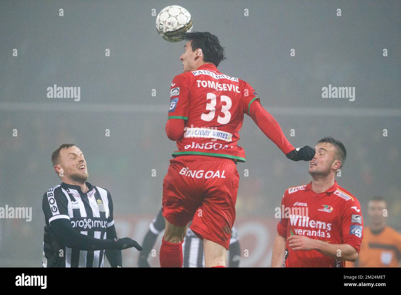 Oostende's Zarko Tomasevic fights for the ball during the Jupiler Pro League match between KV Oostende and Sporting Charleroi, in Oostende, Tuesday 24 January 2017, on the day 23 of the Belgian soccer championship. BELGA PHOTO KURT DESPLENTER Stock Photo