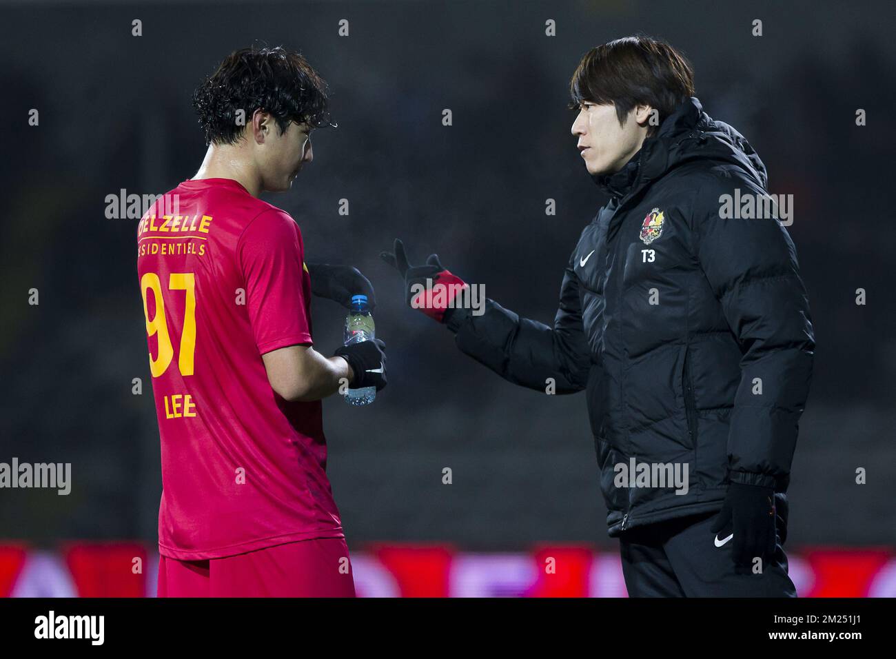Tubize's Jae Gun Lee and Tubize's assistant coach Eun Jung Kim pictured during the Proximus League match of D1B between Lierse SK and AFC Tubize, in Lier, Saturday 04 February 2017, on day 25 of the Belgian soccer championship, division 1B. BELGA PHOTO KRISTOF VAN ACCOM Stock Photo