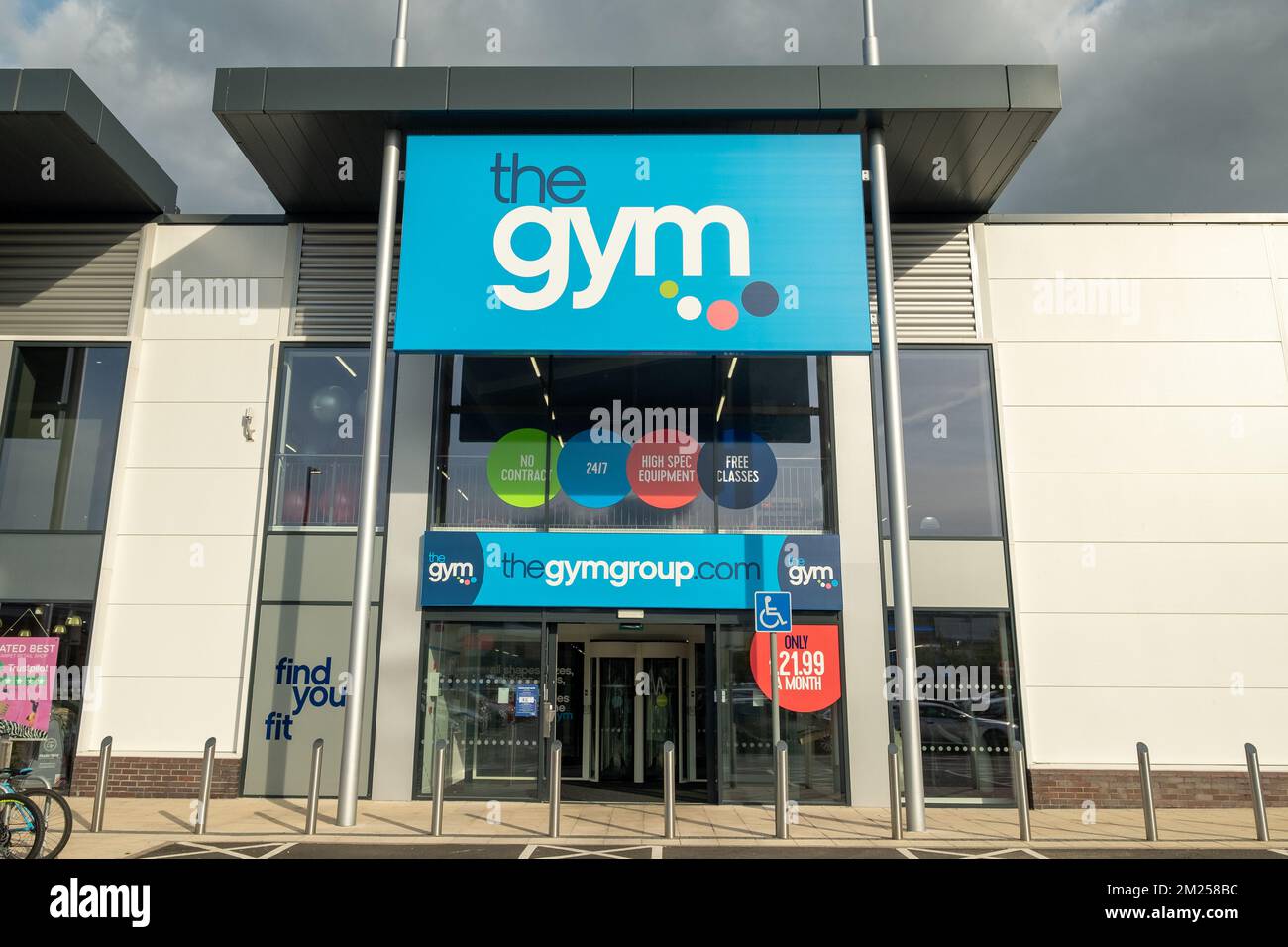 Basingstoke, UK- September 2022: The Gym branch in retail park, British fitness and health club chain Stock Photo