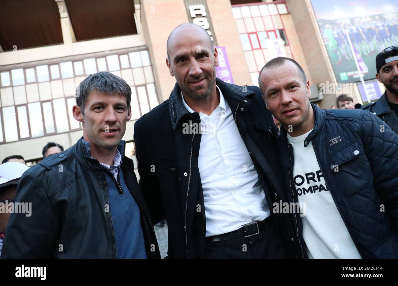 Oleg Yashchuk, Jan Koller and Par Zetterberg pictured during a soccer game between Belgian team RSC Anderlecht and English club Manchester United F.C. in Brussels, Thursday 13 April 2017, the first leg of the quarter finals of the Europa League competition. BELGA PHOTO VIRGINIE LEFOUR  Stock Photo