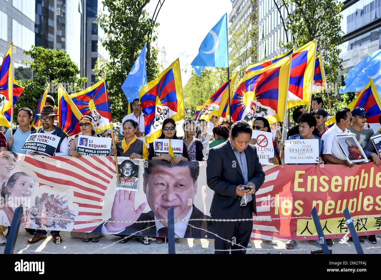 Illustration picture shows an Amnesty International protest against the violation of human rights in China, Friday 02 June 2017 in Brussels, on the occasion of a State Visit of the Chinese Prime Minister. BELGA PHOTO DIRK WAEM Stock Photo