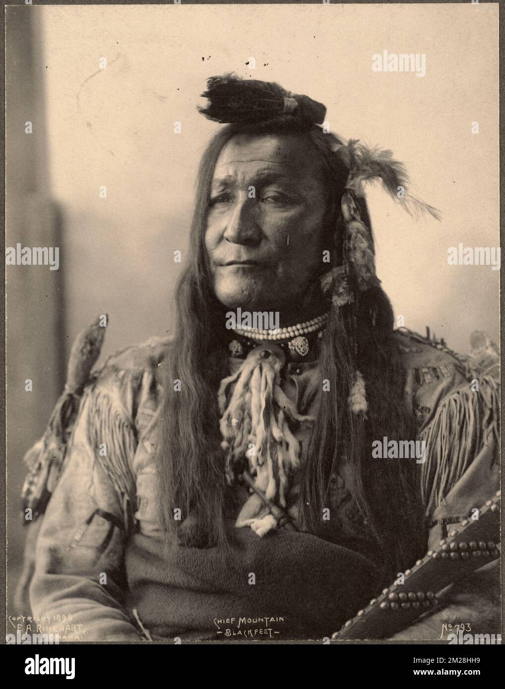 Chief Mountain, Blackfeet , Indians of North America, Algonquian Indians, TransMississippi and