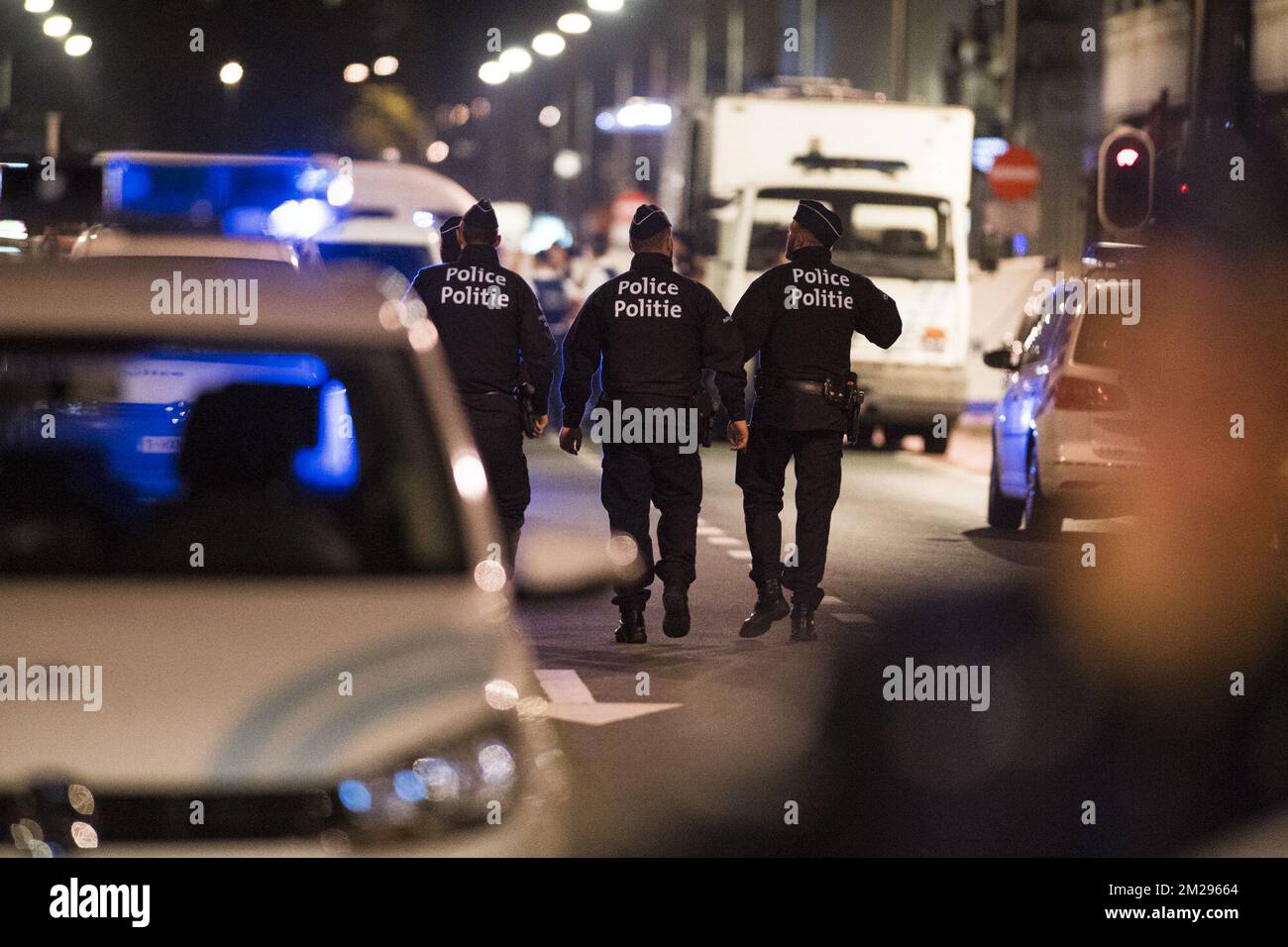 Police pictured at the scene where a man attacked soldiers with a knife and was shot in the Boulevard Emile Jacqmain - Emile Jacqmainlaan in the city centre of Brussels, Friday 25 August 2017. BELGA PHOTO LAURIE DIEFFEMBACQ Stock Photo