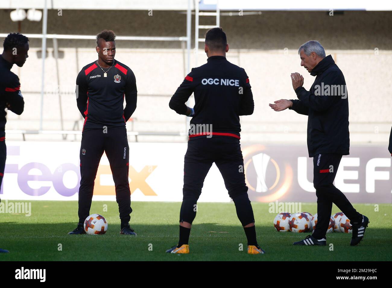 Nice' Mario Balotelli and Nice' head coach Lucien Favre pictured during a training session of French soccer club OGC Nice, Wednesday 13 September 2017 in Waregem. Tomorrow Nice is playing Belgian team SV Zulte Waregem on the first day of the group stage (Group K) of the Europa League tournament. BELGA PHOTO BRUNO FAHY Stock Photo
