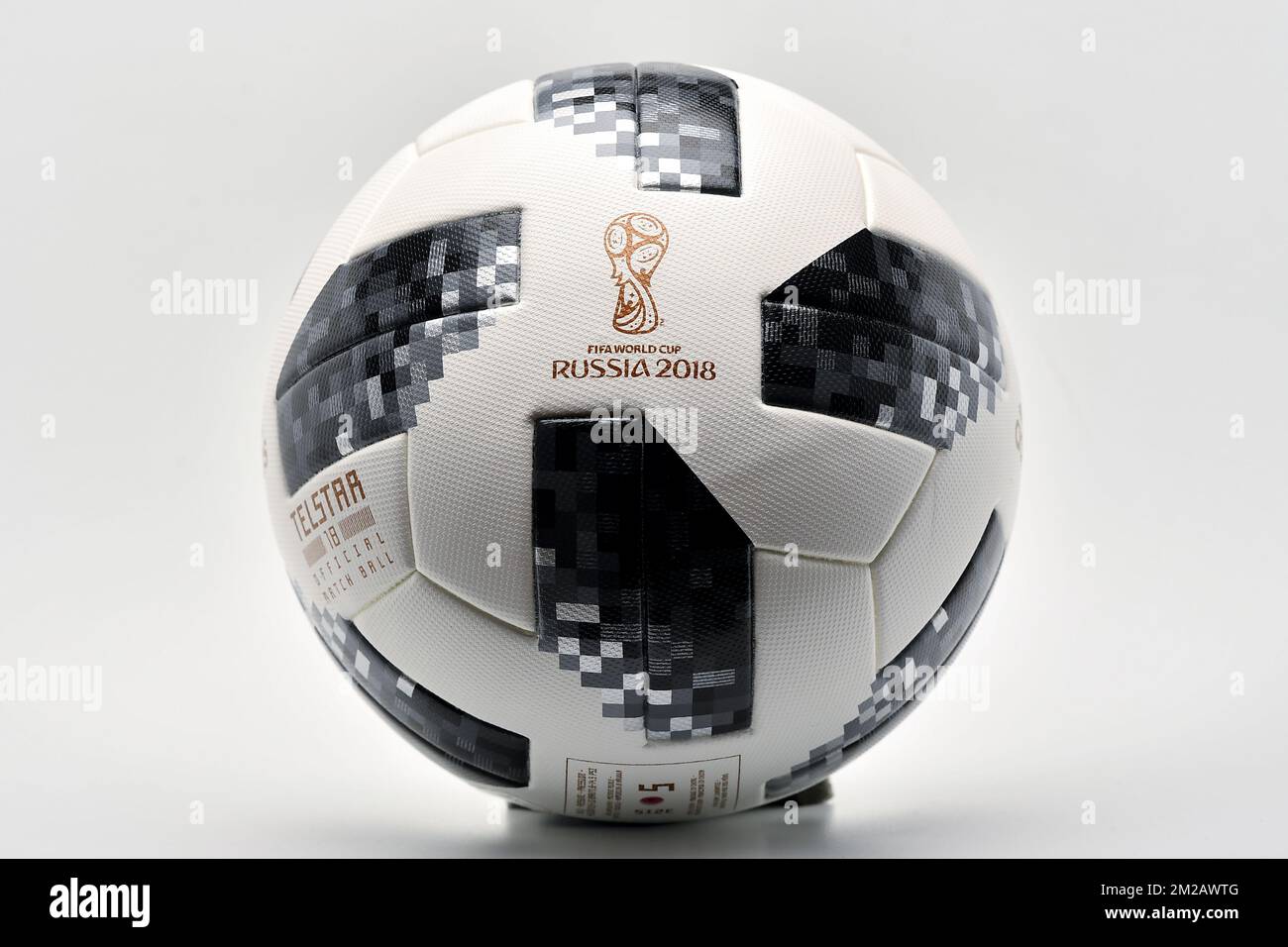 Telstar 2018 top