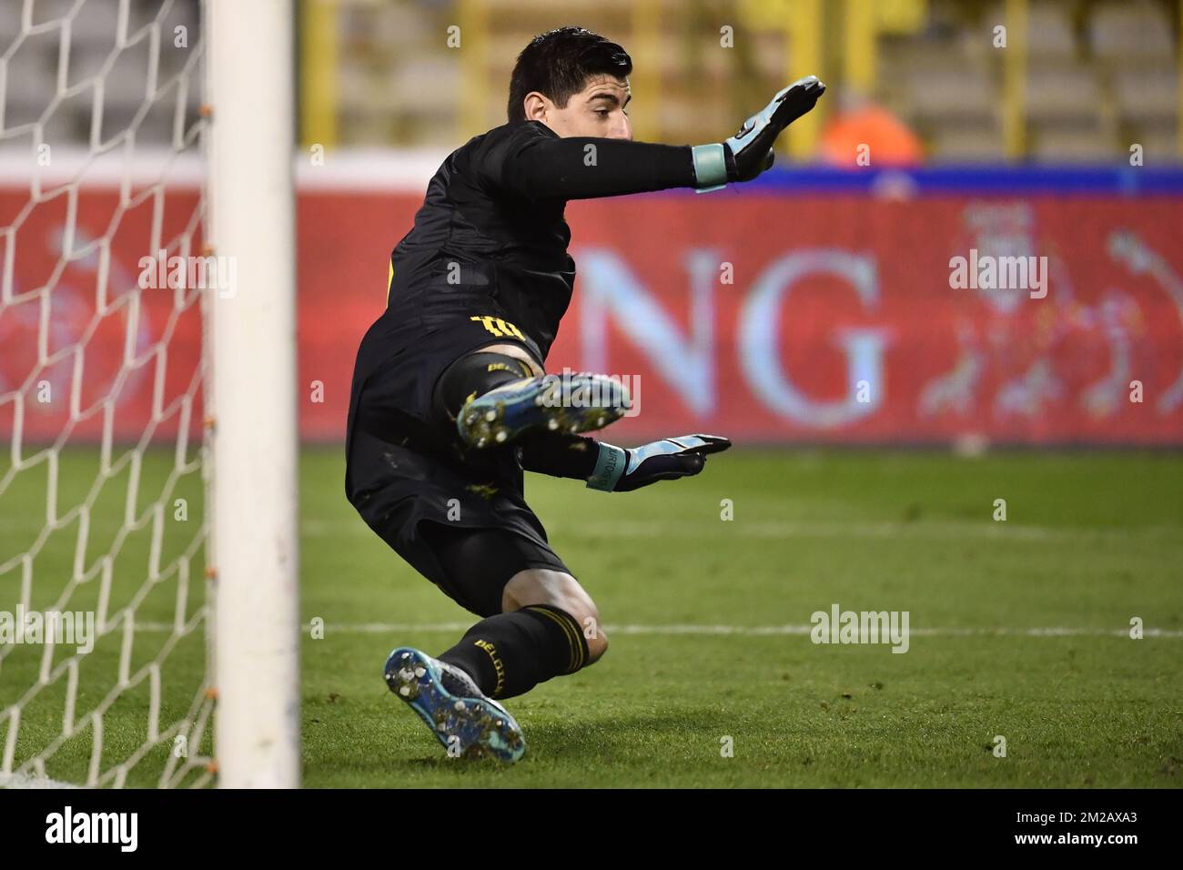 Belgium's goalkeeper Thibaut Courtois fails to stop the penalty from Mexico's Andres Guardado (not pictured) during a friendly soccer game between Belgian national team Red Devils and Mexico, Friday 10 November 2017, in Brugge. BELGA PHOTO DIRK WAEM  Stock Photo
