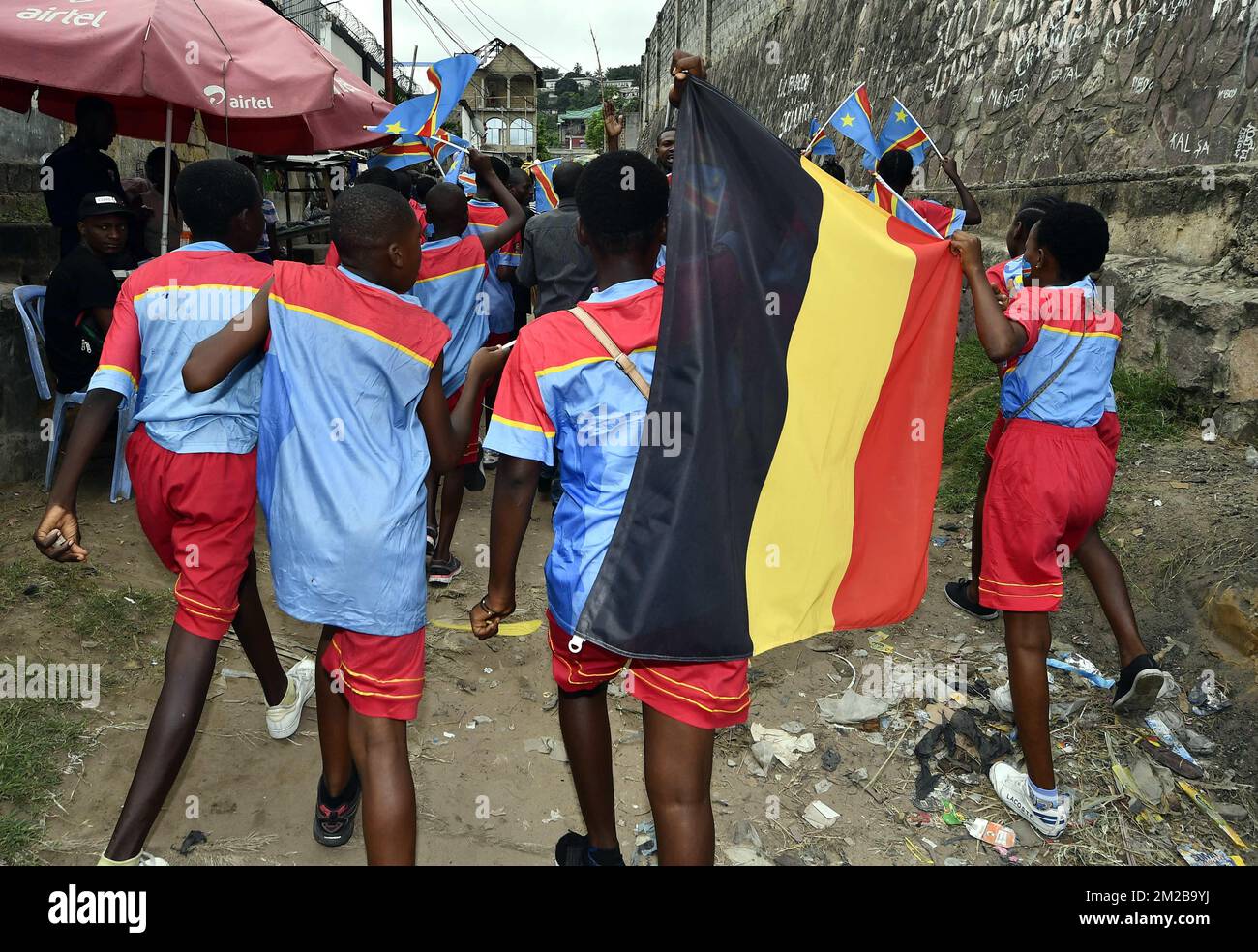 Illustration shows kids with a Belgian flag in marge of the inauguration of the Belgian embassy