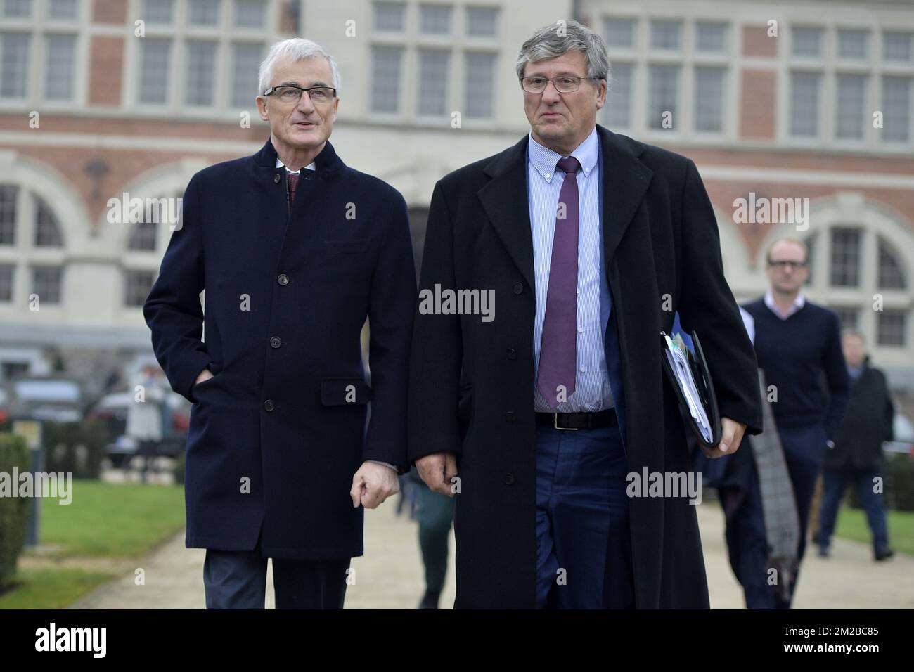 Flemish Minister-President Geert Bourgeois and LRM chairman Hugo Leroi pictured after a Minister's council of the Flemish Government, in Terhills Hotel in Maasmechelen, Friday 01 December 2017. BELGA PHOTO YORICK JANSENS Stock Photo