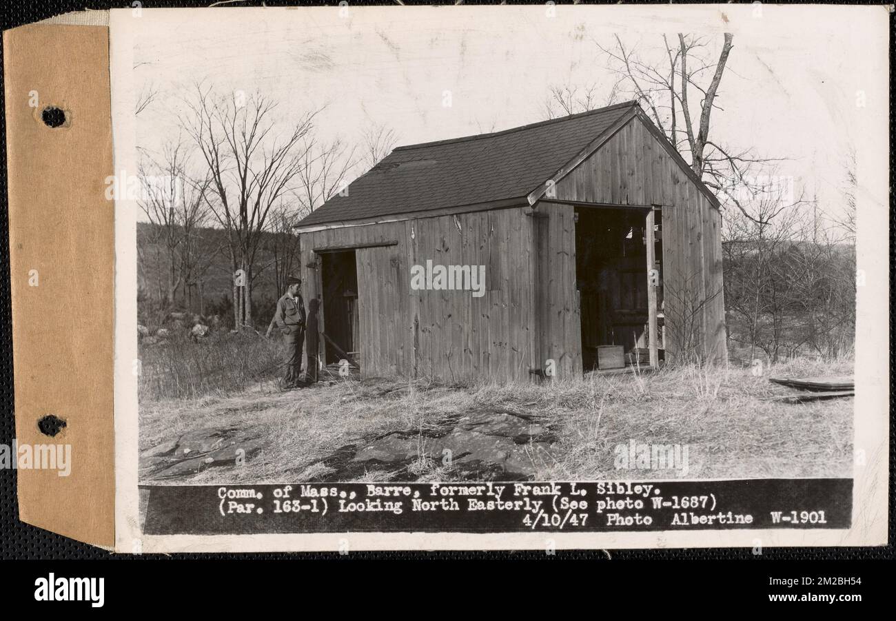 Commonwealth of Massachusetts, formerly Frank L. Sibley, barn, looking