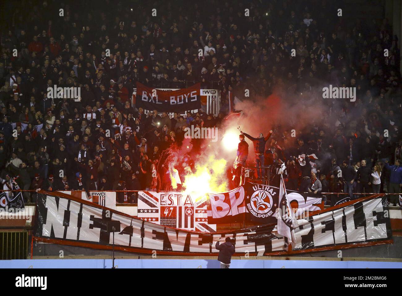 Racing White Daring Molenbeek! - Ultras Bible