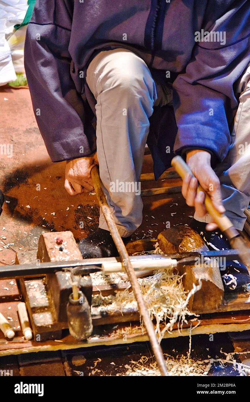 Wood craftsman Artisan du bois 20/12/2017 Stock Photo Alamy