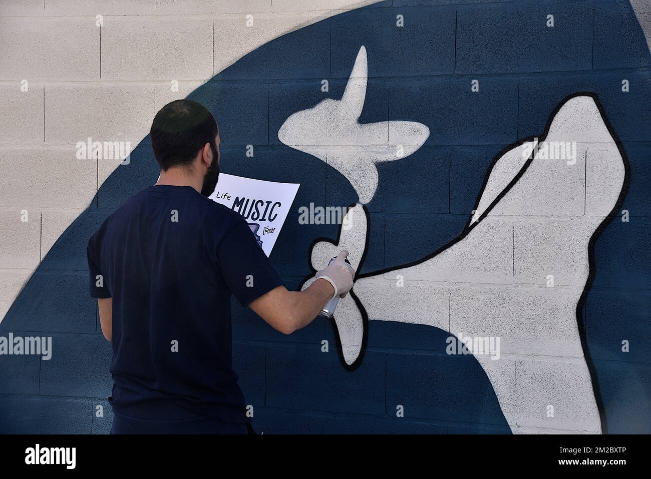 Graphist at work | Graffeur au travail 30/12/2017 Stock Photo - Alamy