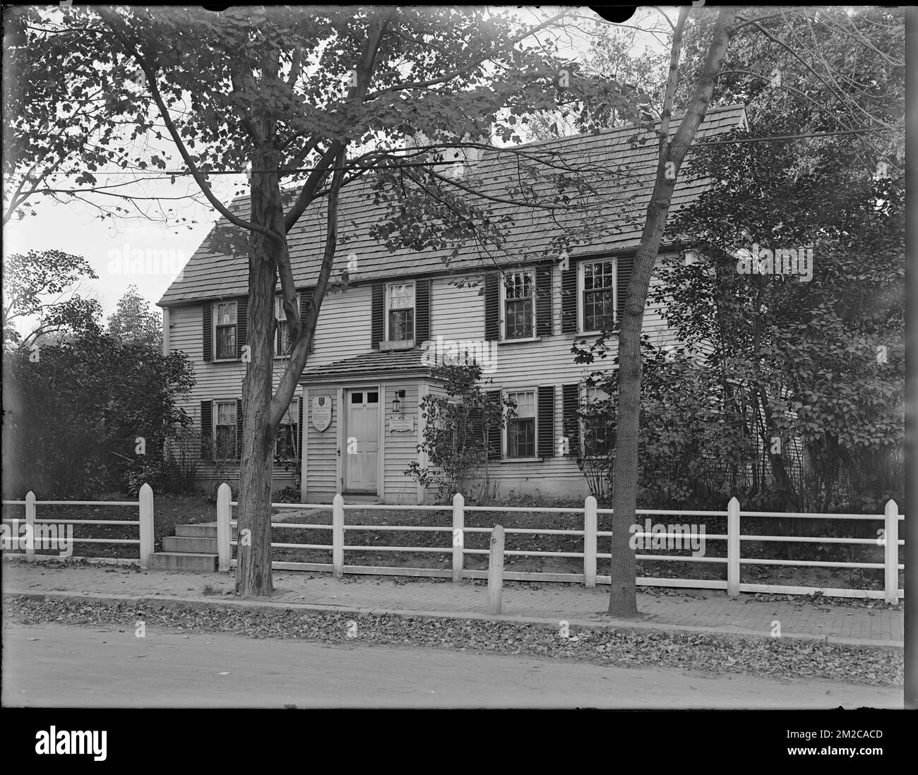 CooperAustin House, 21 Linnaean Street, Cambridge, Mass. , Houses