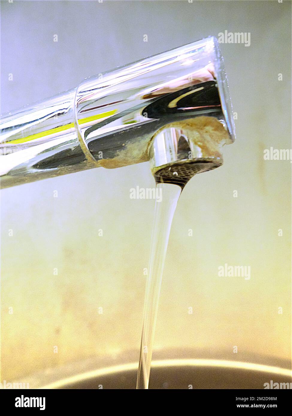 Water leak valve fuite d'eau 23/02/2018 Stock Photo Alamy
