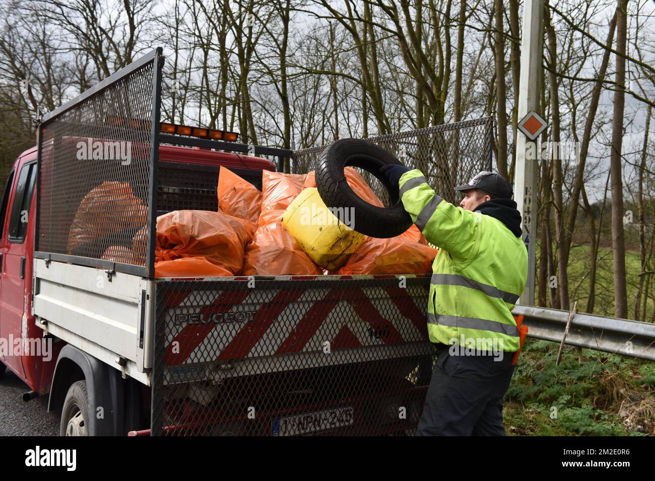 Collecting waste SPW | Ramassage des déchets SPW 16/03/2018 Stock Photo