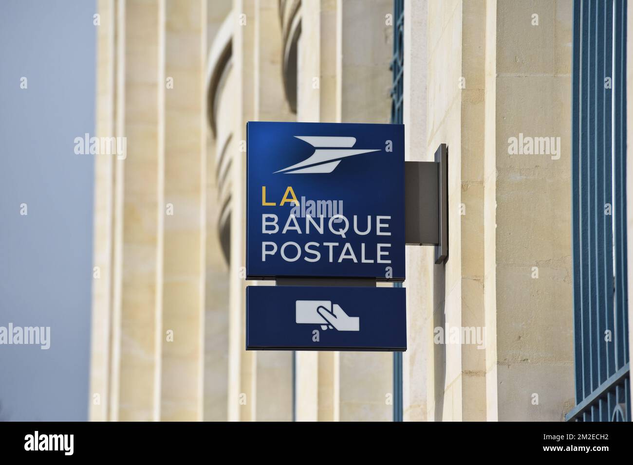 Post office Bureau de poste 07/04/2018 Stock Photo Alamy