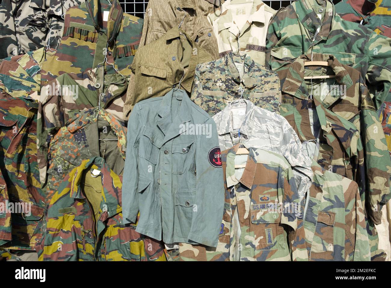 Marche militaire hires stock photography and images Alamy