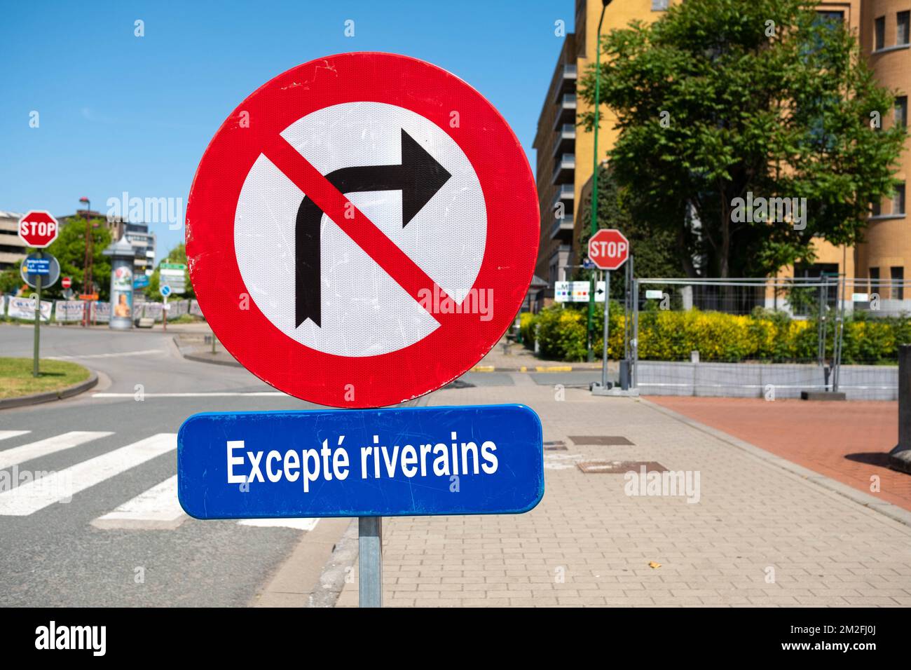 Traffic rules. Code de la route. 05/05/2016 Stock Photo Alamy